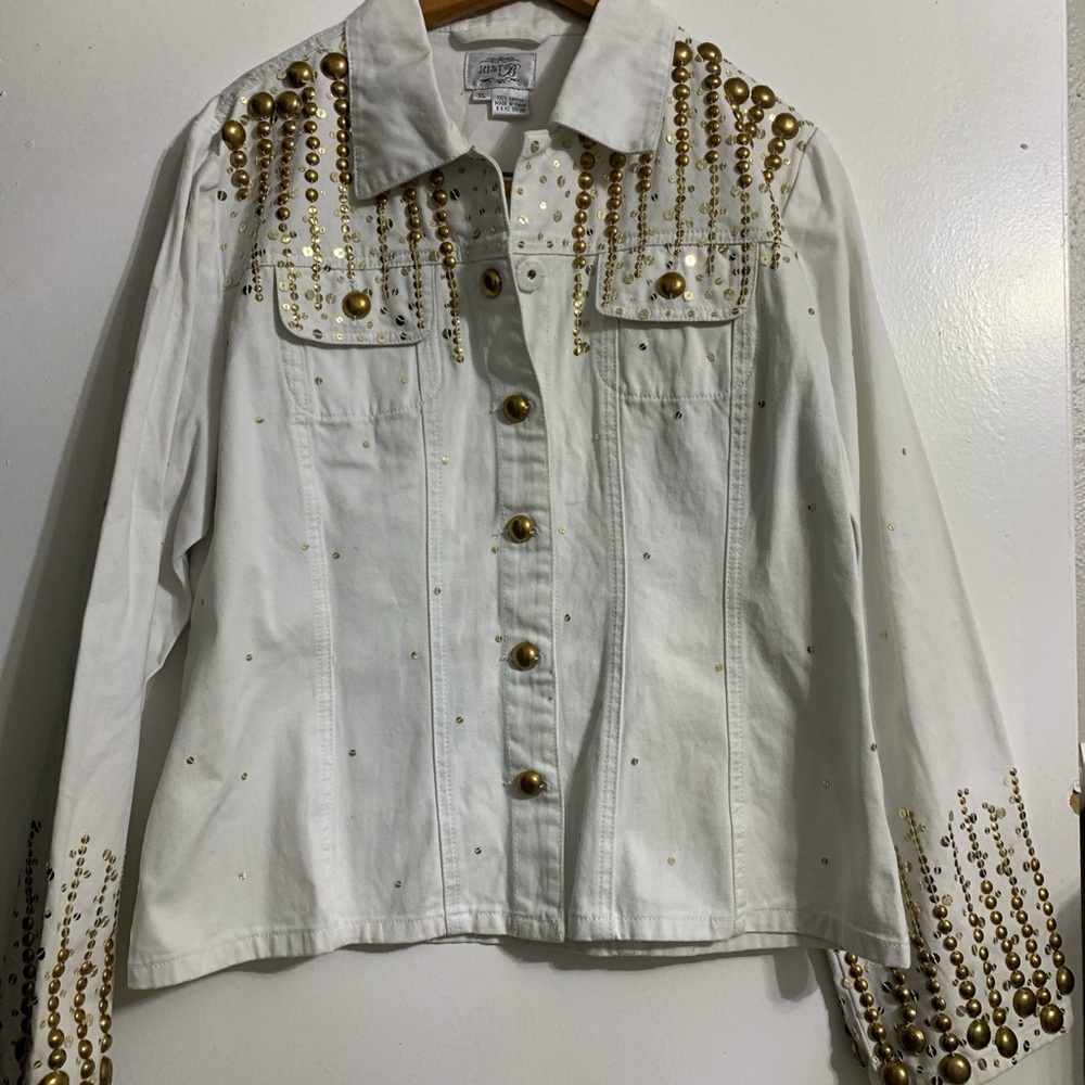 Vintage Elegant White Jean Jacket with Gold Studs